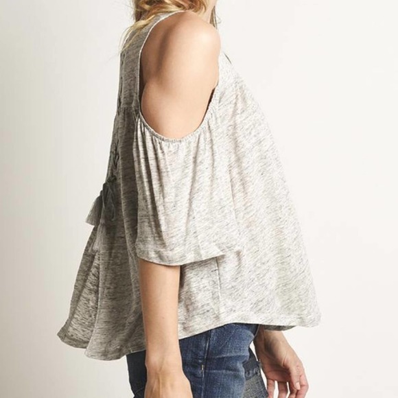 BB Dakota Women's Heather Gray Linen Cold Shoulder Lace Up Back Oliana Top sz M - Picture 3 of 5